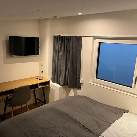 Business City Lodge سانت بولتن المظهر الخارجي الصورة